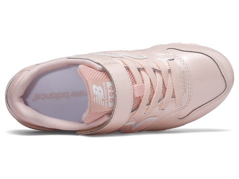 nb 996 enfant blanche